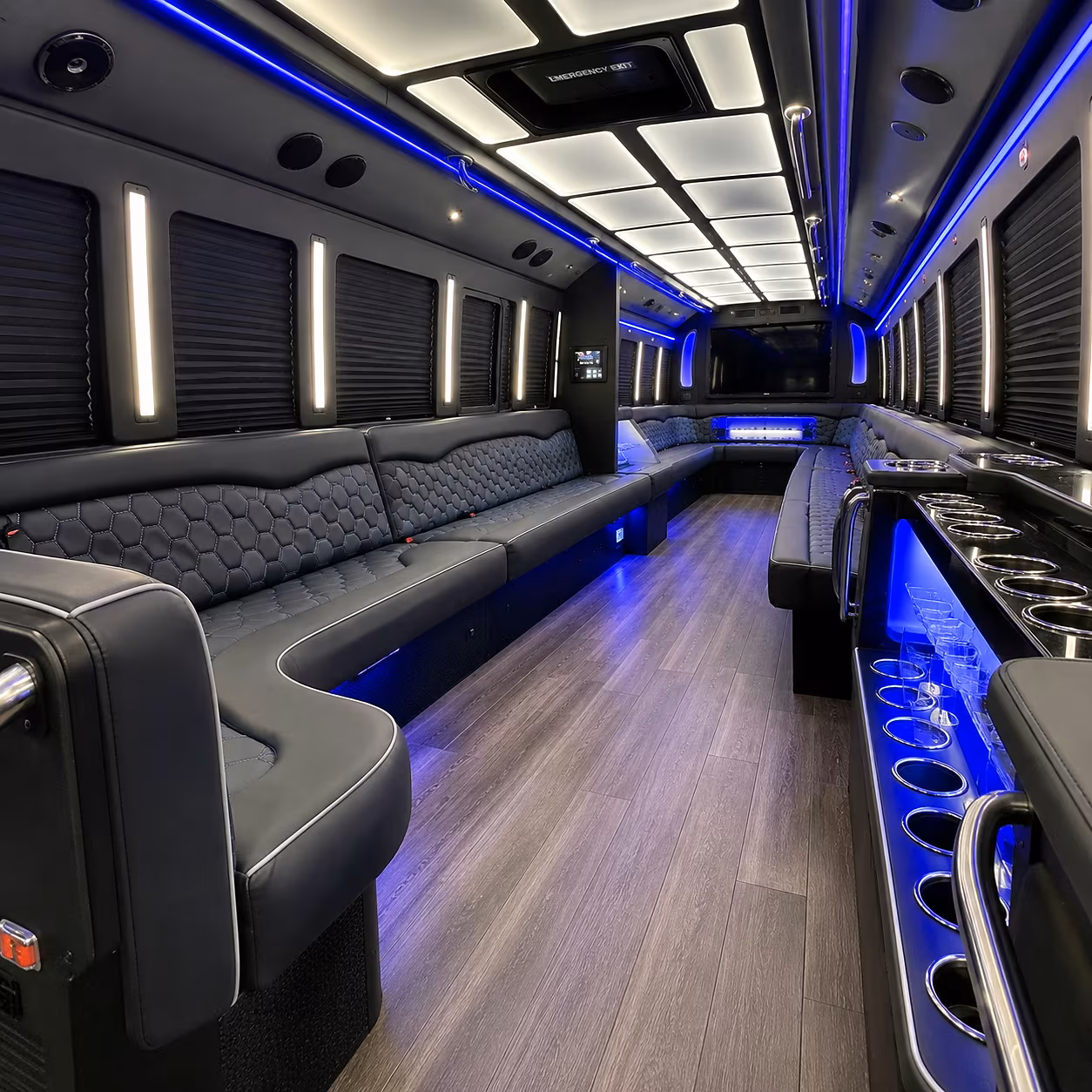 Sioux Falls Birthday, Sweet 16, & Quinceañera Transportation party bus interior