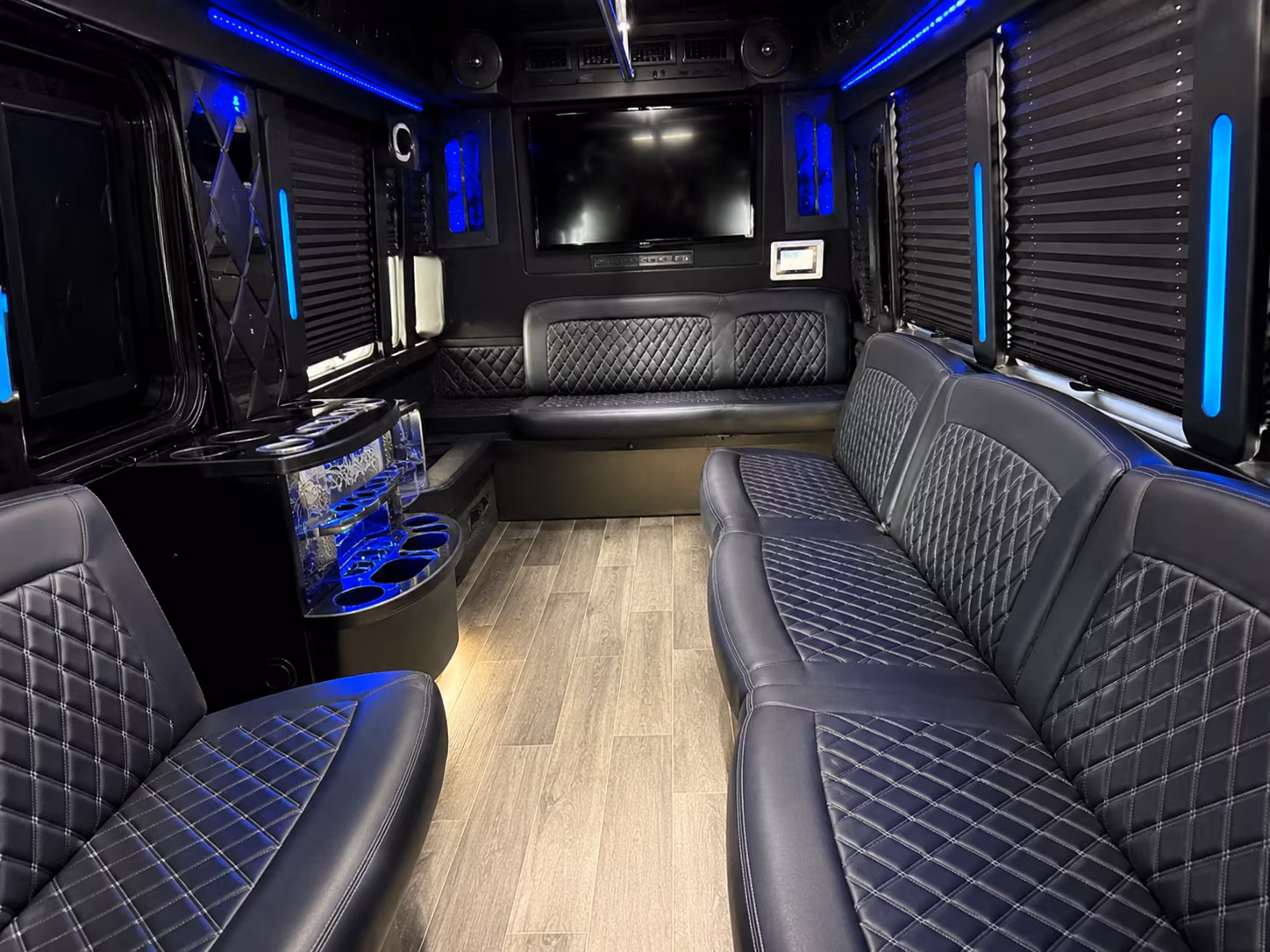 Sioux Falls Birthday, Sweet 16, & Quinceañera Transportation pickup coordination