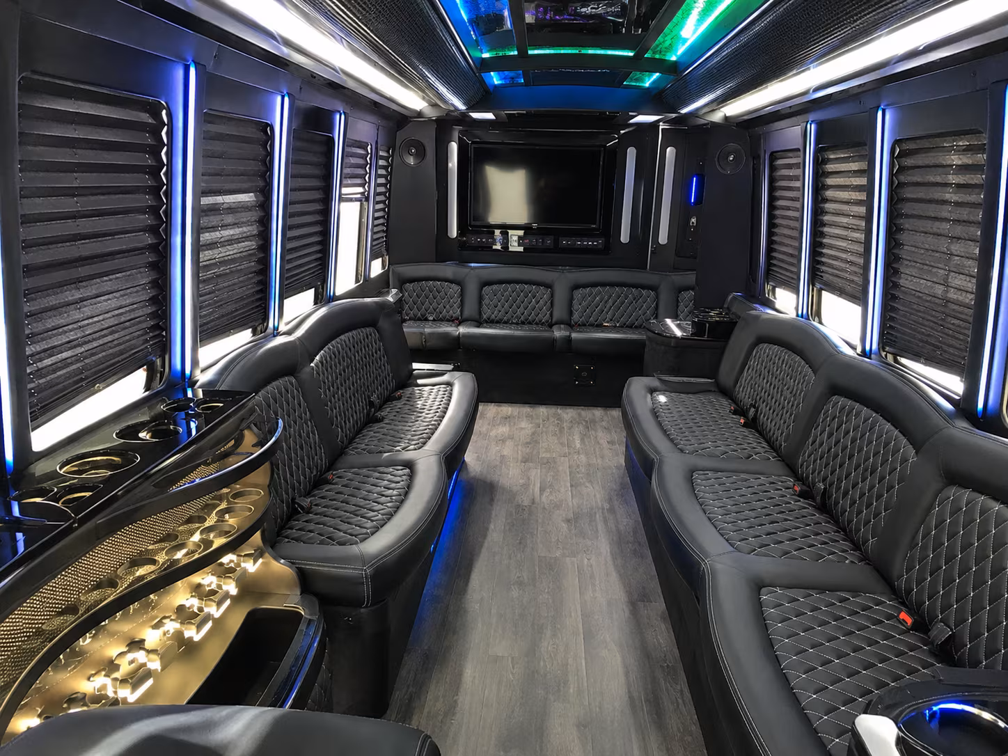 Sioux Falls Prom & Homecoming Transportation onboard seating