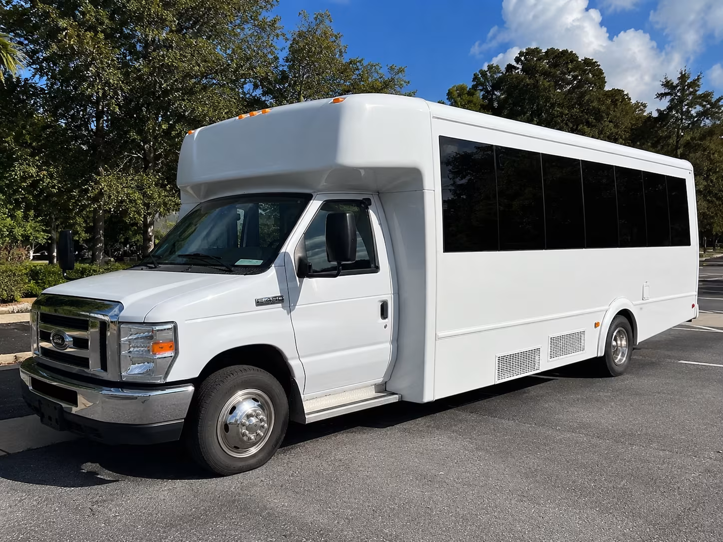 Sioux Falls Sporting Event Transportation party bus exterior