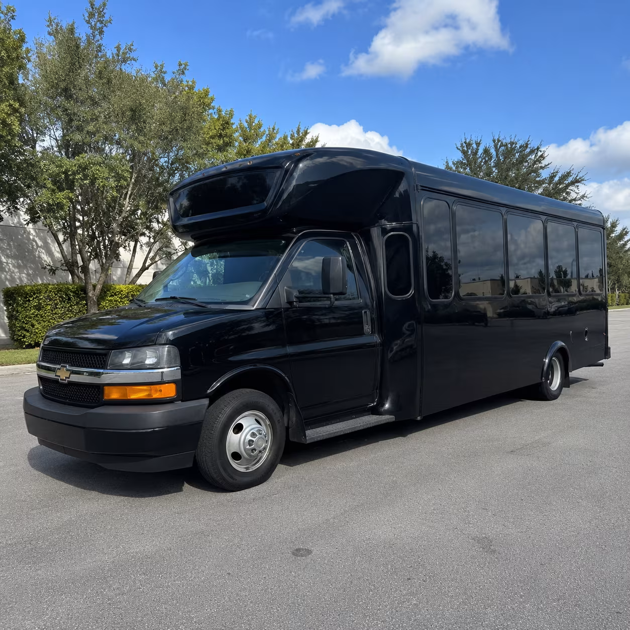 Sioux Falls Wedding Transportation party bus exterior