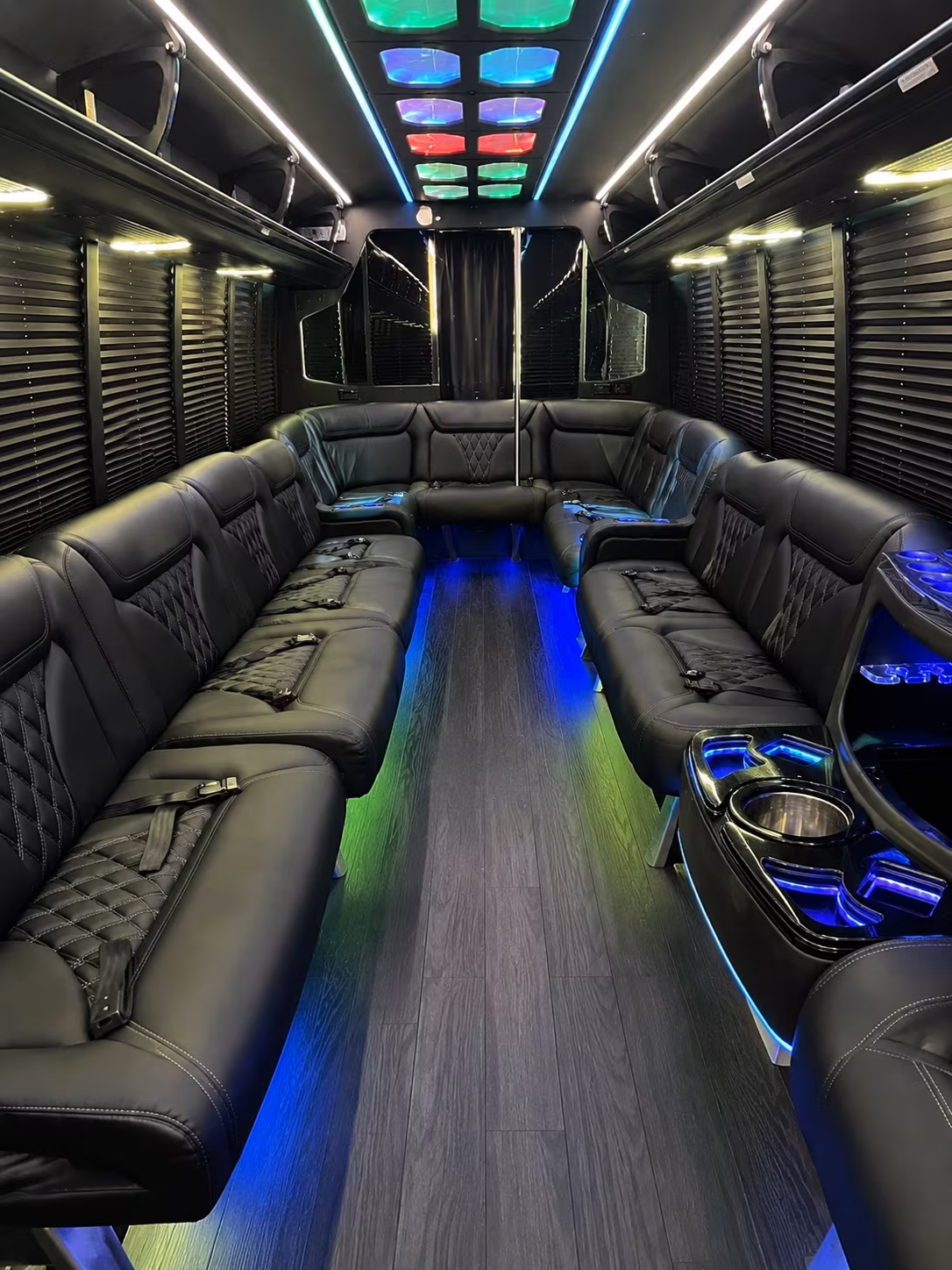 Sioux Falls Winery Tour & Pub Crawl Transportation party bus exterior
